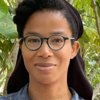 Samantha Brown (Bahamas)